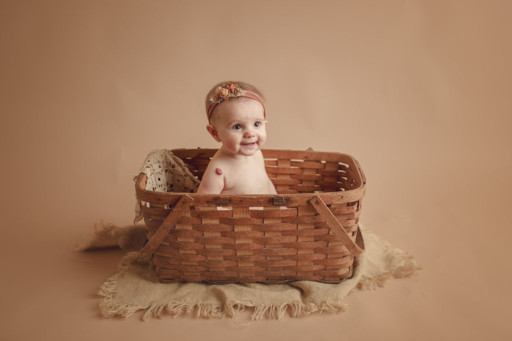 Chicago Baby Photography Studio | Sitter | 6 month Session