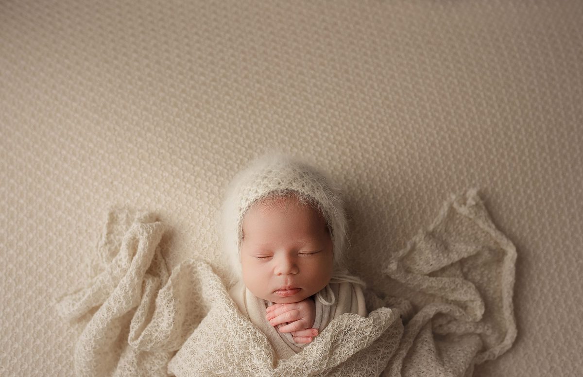 Best Chicago Newborn Photographer